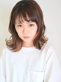 インナーカラー×外ハネ